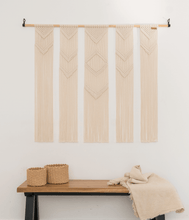 Load image into Gallery viewer, Cascade