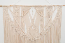 Load image into Gallery viewer, Energy Macramé - The Temple